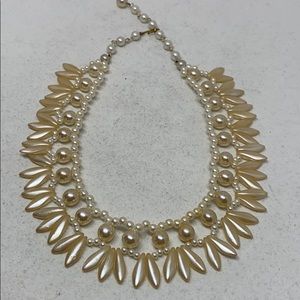Pretty vintage pearl fringe necklace